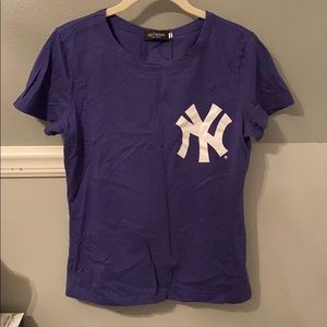 New York Yankees T-shirt         #95
